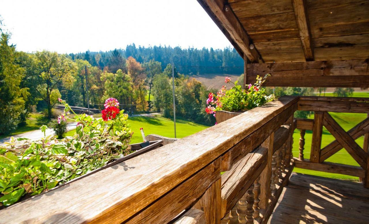 Hotel Topfit-Freizeitpark Freinberg Exterior foto